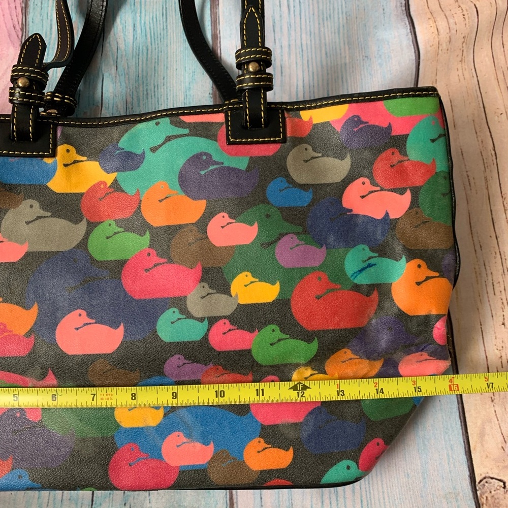 DOONEY & BOURKE Vintage Y2K “Wonder Duck” Multicolor Duck Print Rainbow Tote - Picture 12 of 14